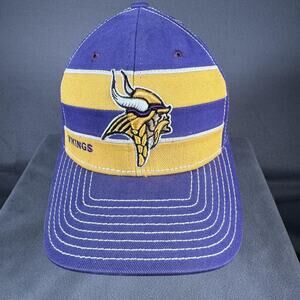 Vintage Minnesota Vikings Hat Cap Fitted Mens L/XL Purple NFL On Field‎ Reebok